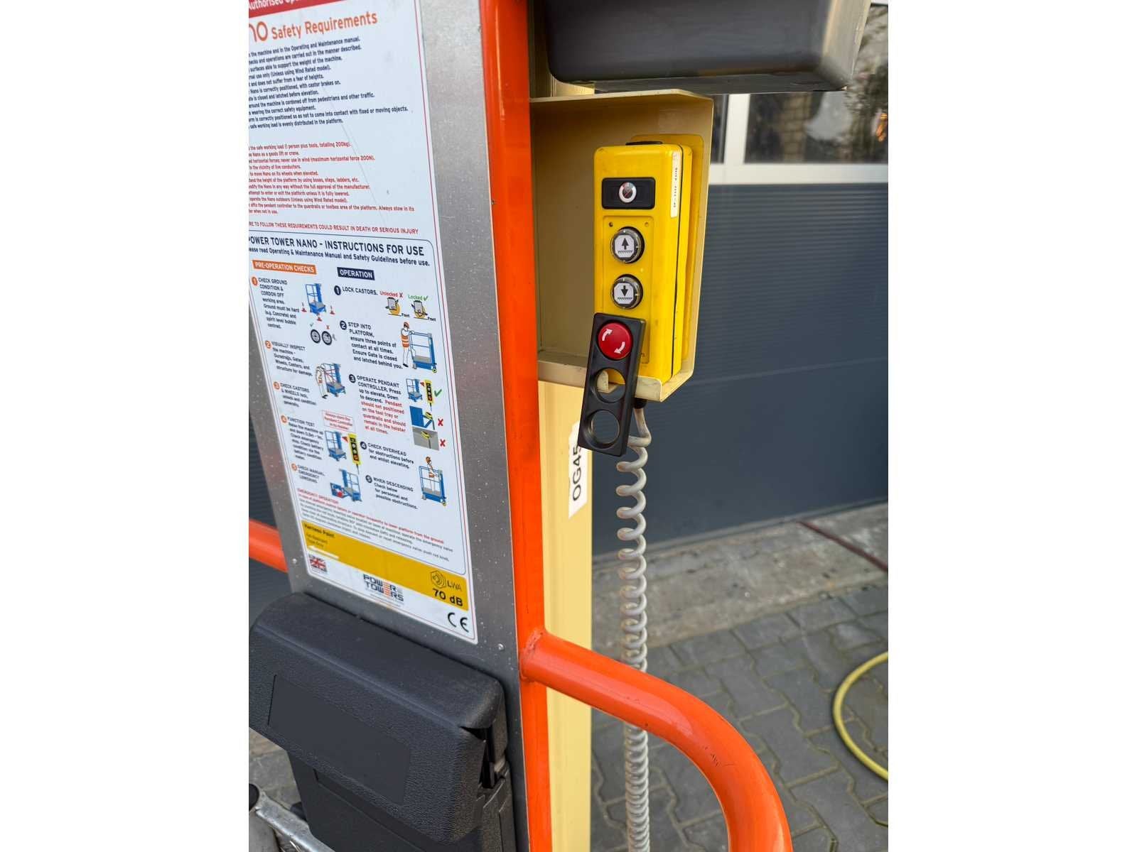2017 Jlg 830p Luchtvaartplatforms