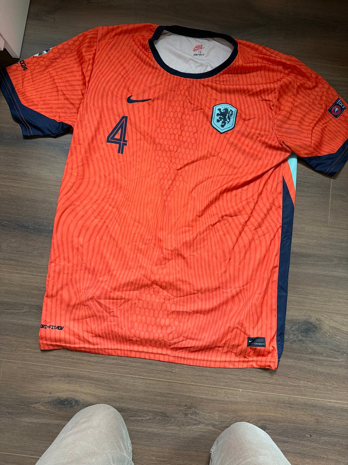 Oranje Nike Voetbalshirt Virgil van Dijk Maat L, Maat 52/54 (L), Oranje, Ophalen of Verzenden, Zo goed als nieuw