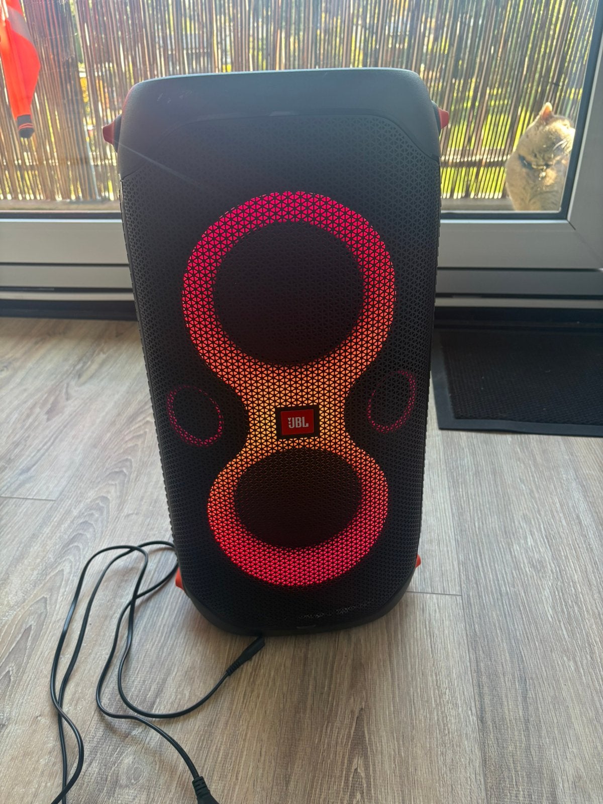 Mooie nette JBL party box 110, Ophalen, Zo goed als nieuw, JBL