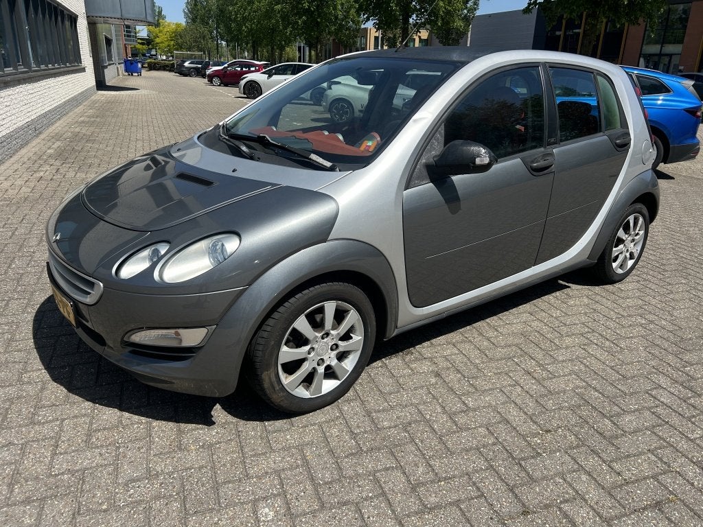 Smart Forfour 1.3 pulse APK tot feb 2027 NAP! (bj 2004), Auto's, Smart, 945 kg, Stof, Origineel Nederlands, Bedrijf
