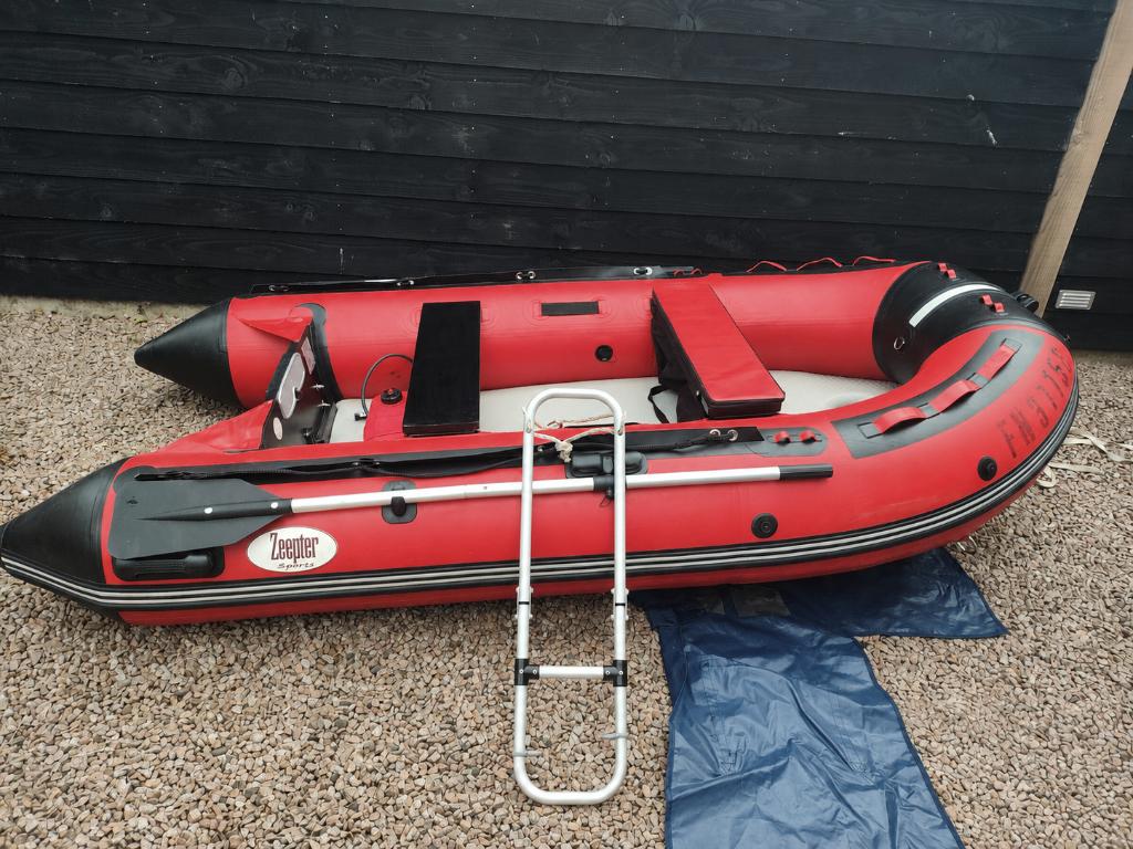 rubberboot + motor + trailer, Ophalen, Airdeck, 10 cm, Peddels