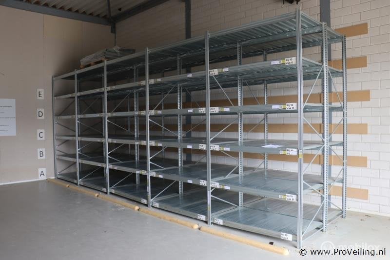 Online Veiling: Magazijnstelling, Gebruikt