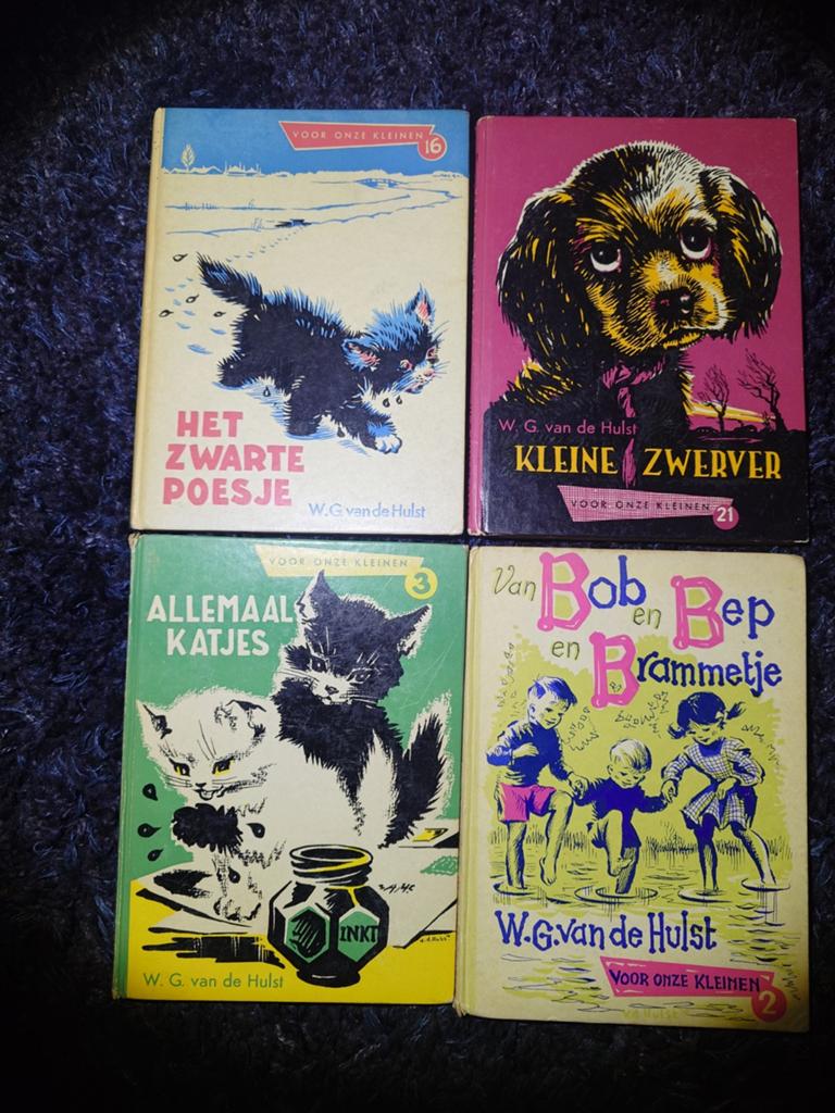 Boekjes van W.G. van den Hulst - 4x BOEK, Ophalen of Verzenden, Gelezen, W.G  van de Hulst, Fictie algemeen