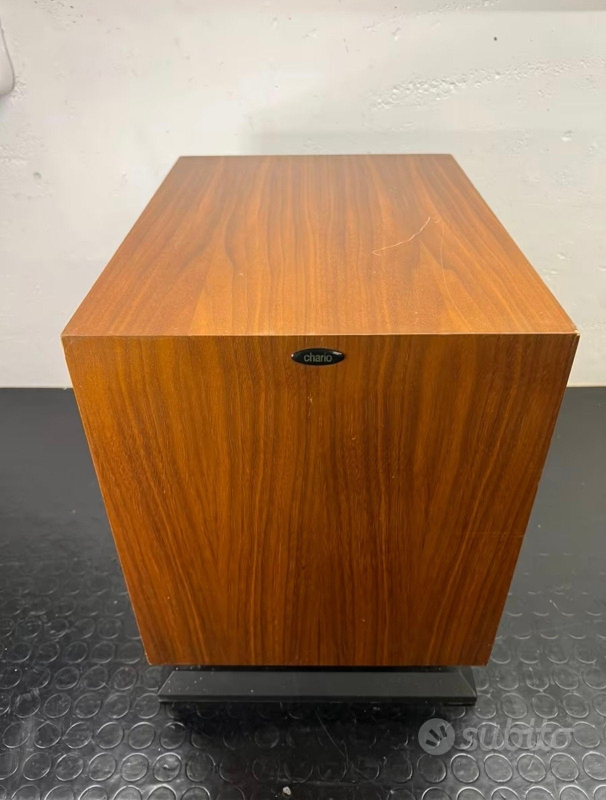 Chario SW1 actieve subwoofer - Houten afwerking