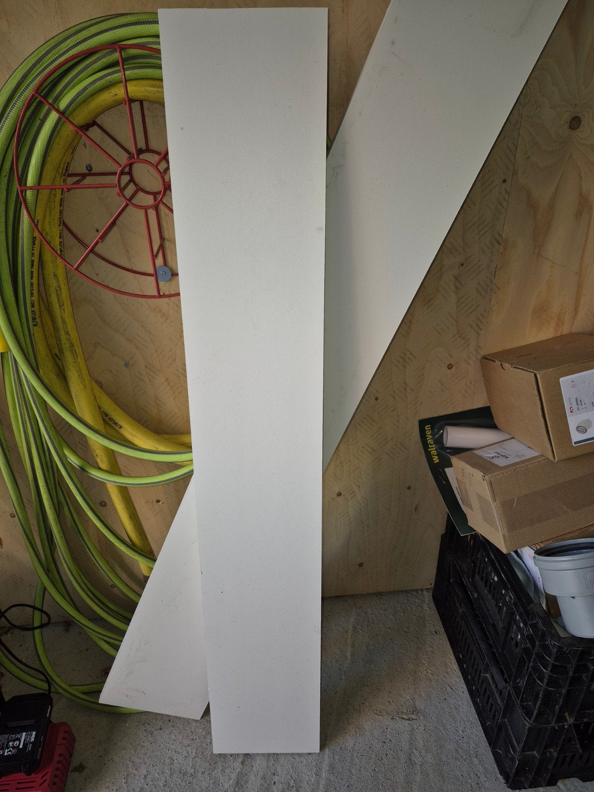 Witte Uni Panel Planken, Ophalen, Minder dan 25 mm, Nieuw, 200 tot 250 cm