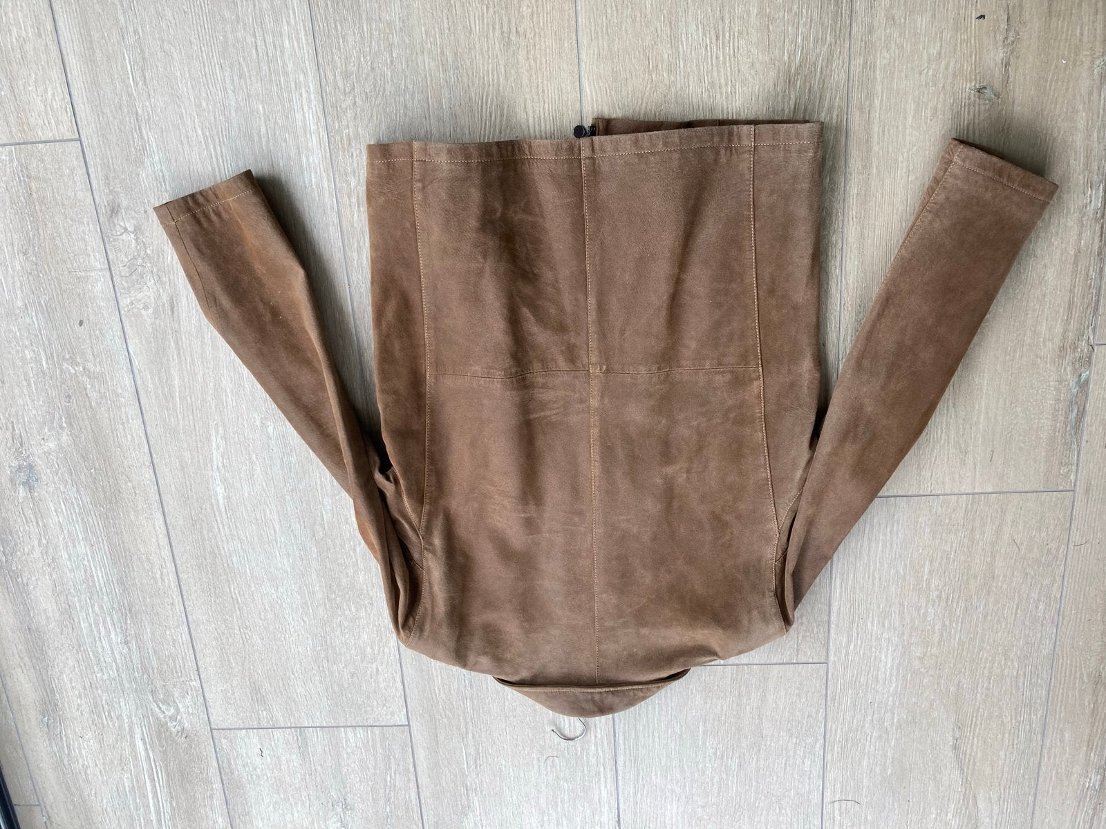 Stijlvol suède jasje voor heren - Maat 48/50 (M), Ophalen, Zo goed als nieuw, Maat 48/50 (M), Bruin