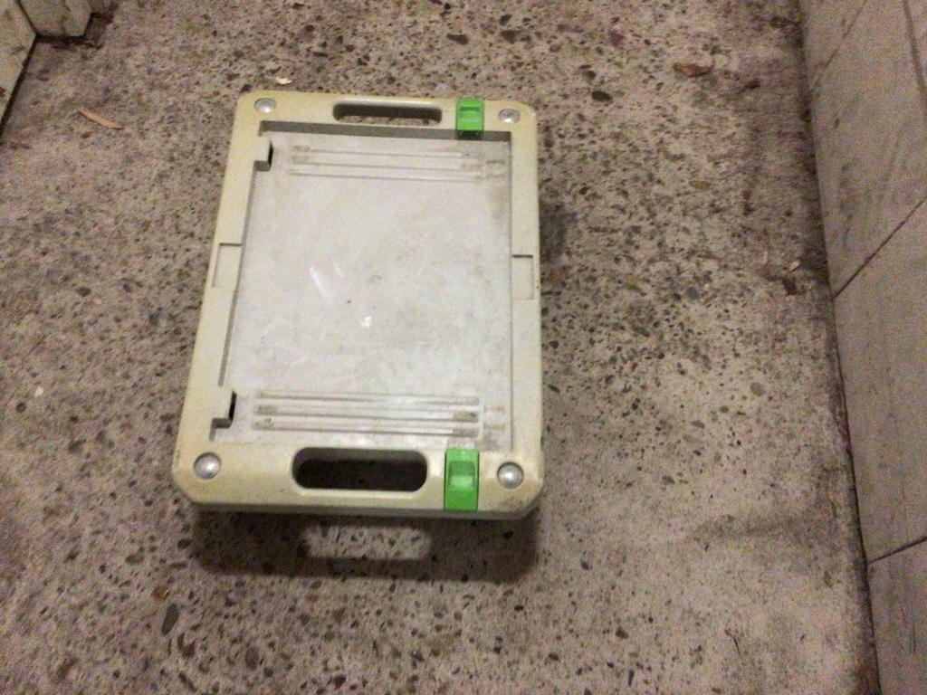 Festool systainer vervoerder, Ophalen, Gebruikt, Minder dan 600 watt, Excentrische schuurmachine