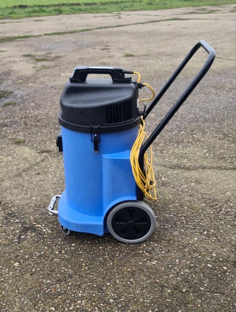 Numatic WV900 waterstofzuiger stofzuiger, Ophalen, Zo goed als nieuw