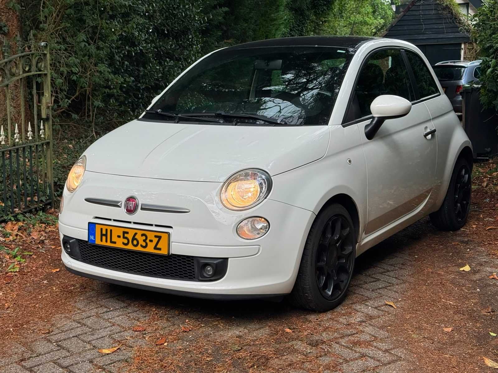 Fiat 500 0.9 TwinAir Lounge, HL-563-Z, Auto's, Fiat, Voorwielaandrijving, Euro 5, Gebruikt, 31 €/maand