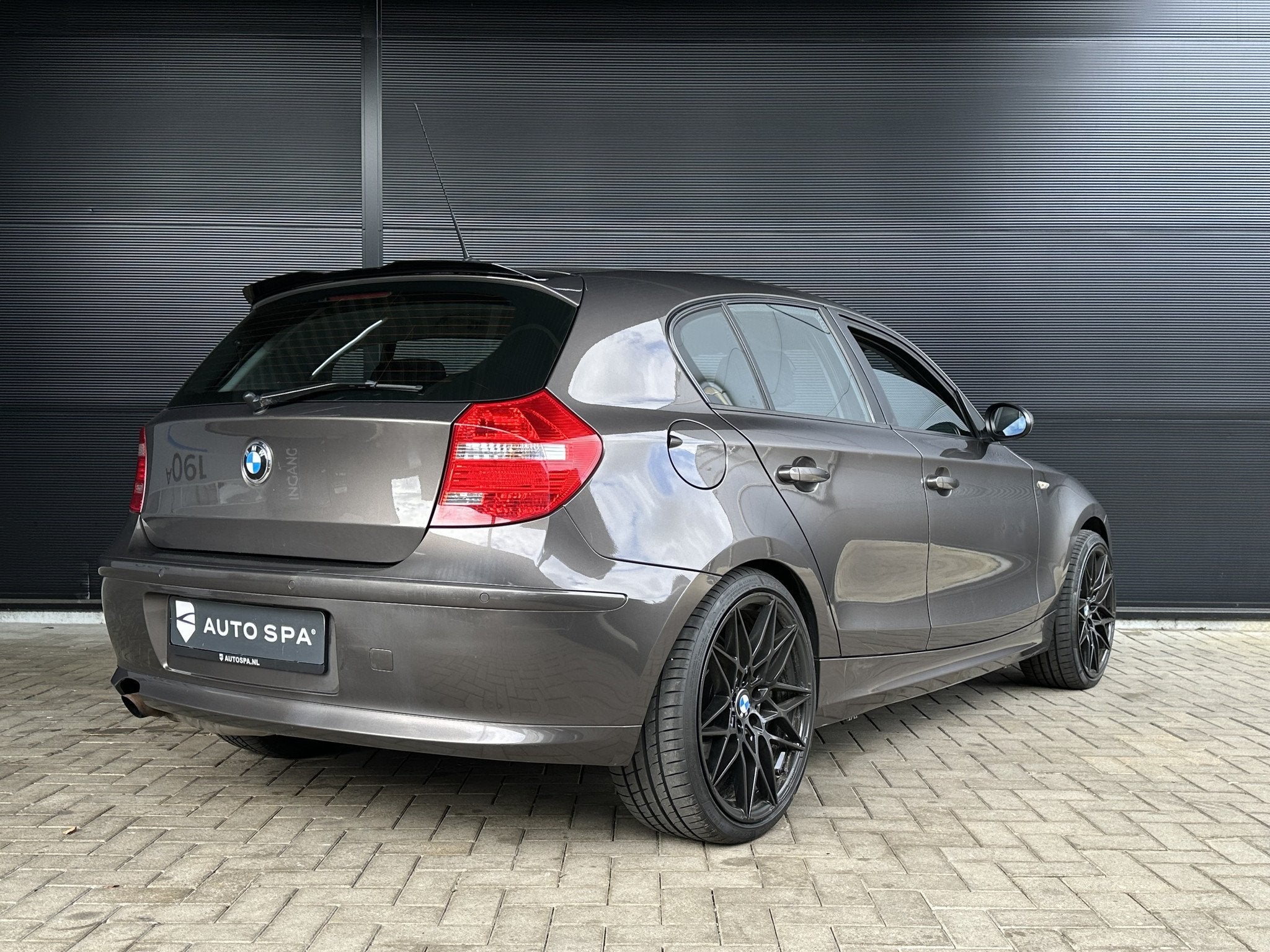 Foto 10 van BMW 1 Serie 116i LCI 5-Deurs Clima Cruise CARPLAY Stoelverwa