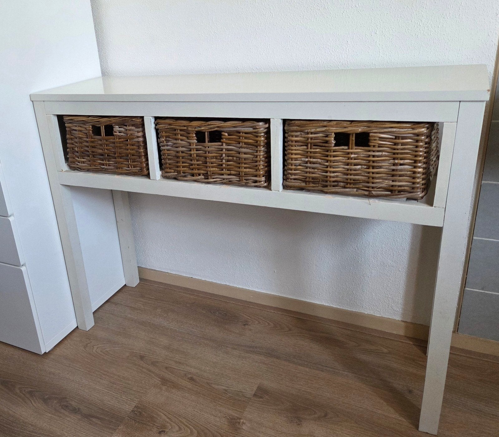 Sidetable met rietenmandjes, Ophalen, 25 tot 50 cm, Rechthoekig