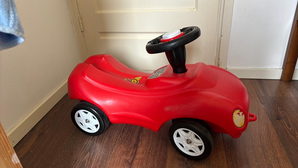 Superleuke rode loopauto, Kinderen en Baby's, Speelgoed | Buiten | Voertuigen en Loopfietsen, Zo goed als nieuw, Ophalen of Verzenden