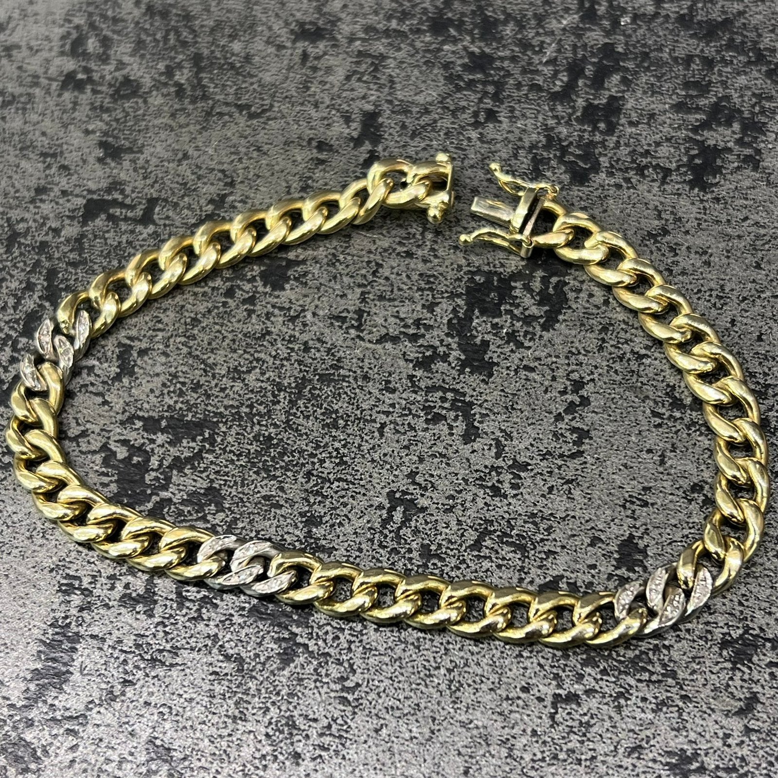 14 karaat gouden armband cuban schakel briljant stenen, Ophalen of Verzenden, Zo goed als nieuw, Goud