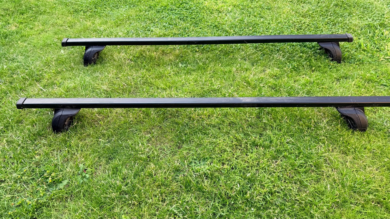 Thule dakdragers met sloten - Gebruikt, Auto diversen, Dakdragers, Ophalen, Gebruikt, Geen idee, Thule dakdragers