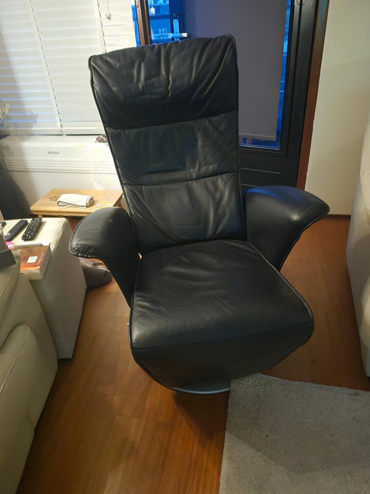 Relax fauteuil, Huis en Inrichting, Fauteuils, Gebruikt, Leer, 50 tot 75 cm, 75 tot 100 cm, Ophalen