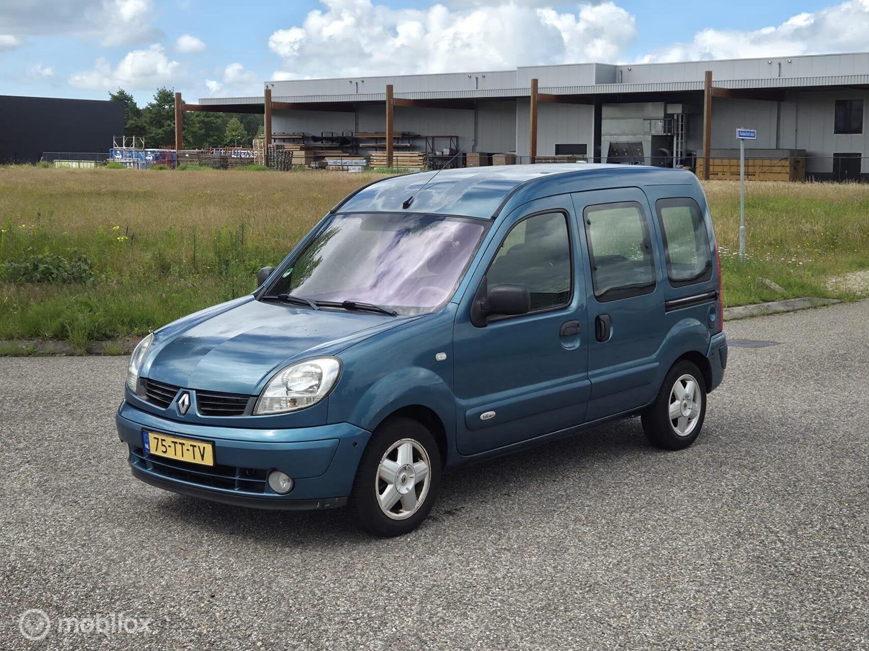 Renault Kangoo combi 1.6-16V Expression Luxe Airco / Cruise, Auto's, Gebruikt, Blauw, 49 €/maand, Origineel Nederlands