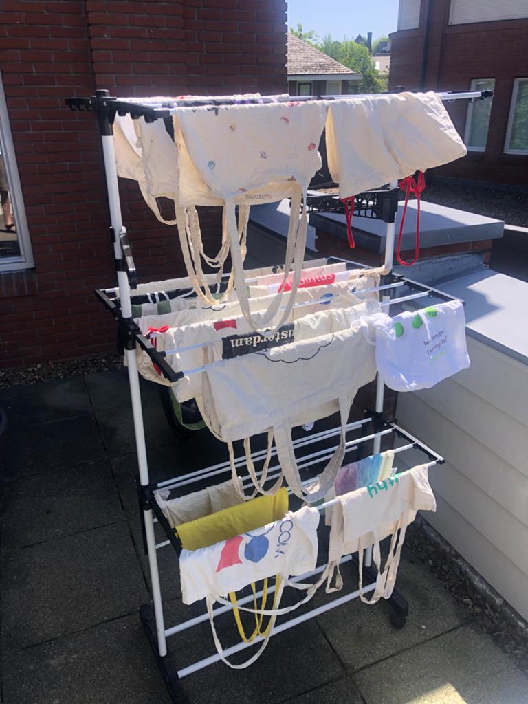 24 linnen tasjes - Diverse designs, Ophalen of Verzenden, Gebruikt, Overige kleuren