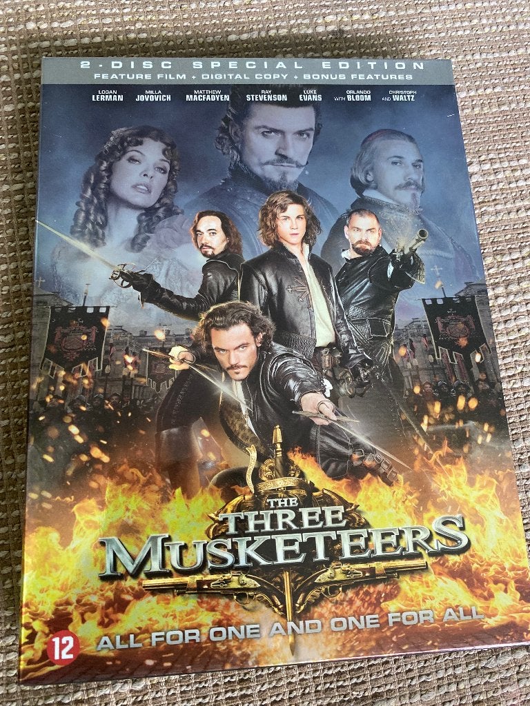 The Three Musketeers - 2 Disc Special Edition Blu-ray, Engels, Nederlands, Ophalen of Verzenden, Zo goed als nieuw
