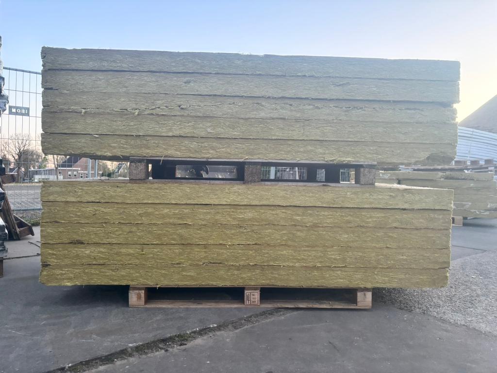 50 m² Rockwool steenwol panelen 200x60 cm | 95 mm dik, Doe-het-zelf en Verbouw, Platen en Panelen, Ophalen, Gebruikt, Info@rockwool.nl