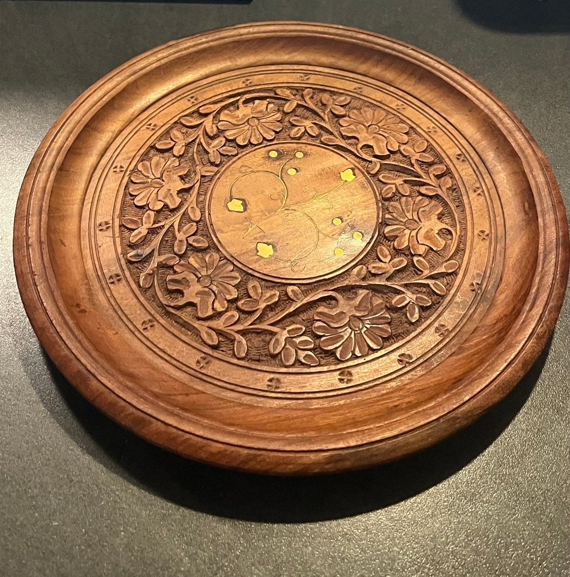 Ronde handgemaakte houten schaal. Diameter 25 cm., Ophalen, Schaal, Rond, Nieuw