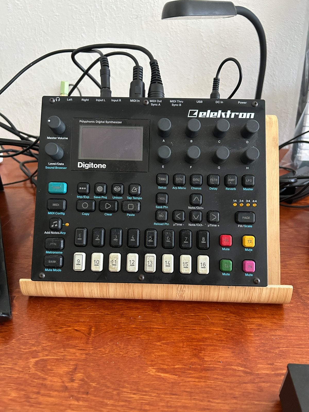 Elektron Digitone I - , compleet, Muziek en Instrumenten, Synthesizers, Overige aantallen, Zo goed als nieuw, Met midi-aansluiting