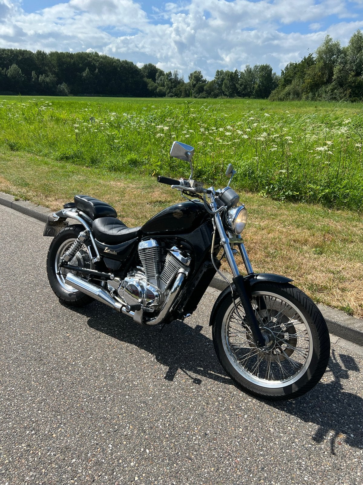 Suzuki Intruder VS 700 - Zwarte Chopper oldimter belasting, Particulier, Gebruikt, Chopper