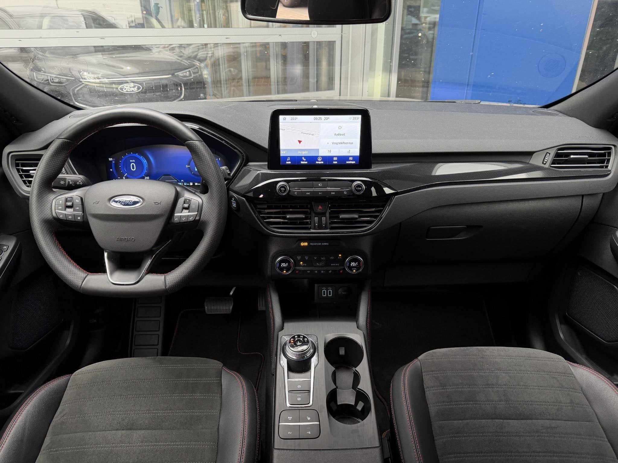 Ford Kuga 2.5 PHEV ST-Line X | Trekhaak | Adaptive Cruise |, 12 maanden, 14 kWh, Gebruikt, Zwart