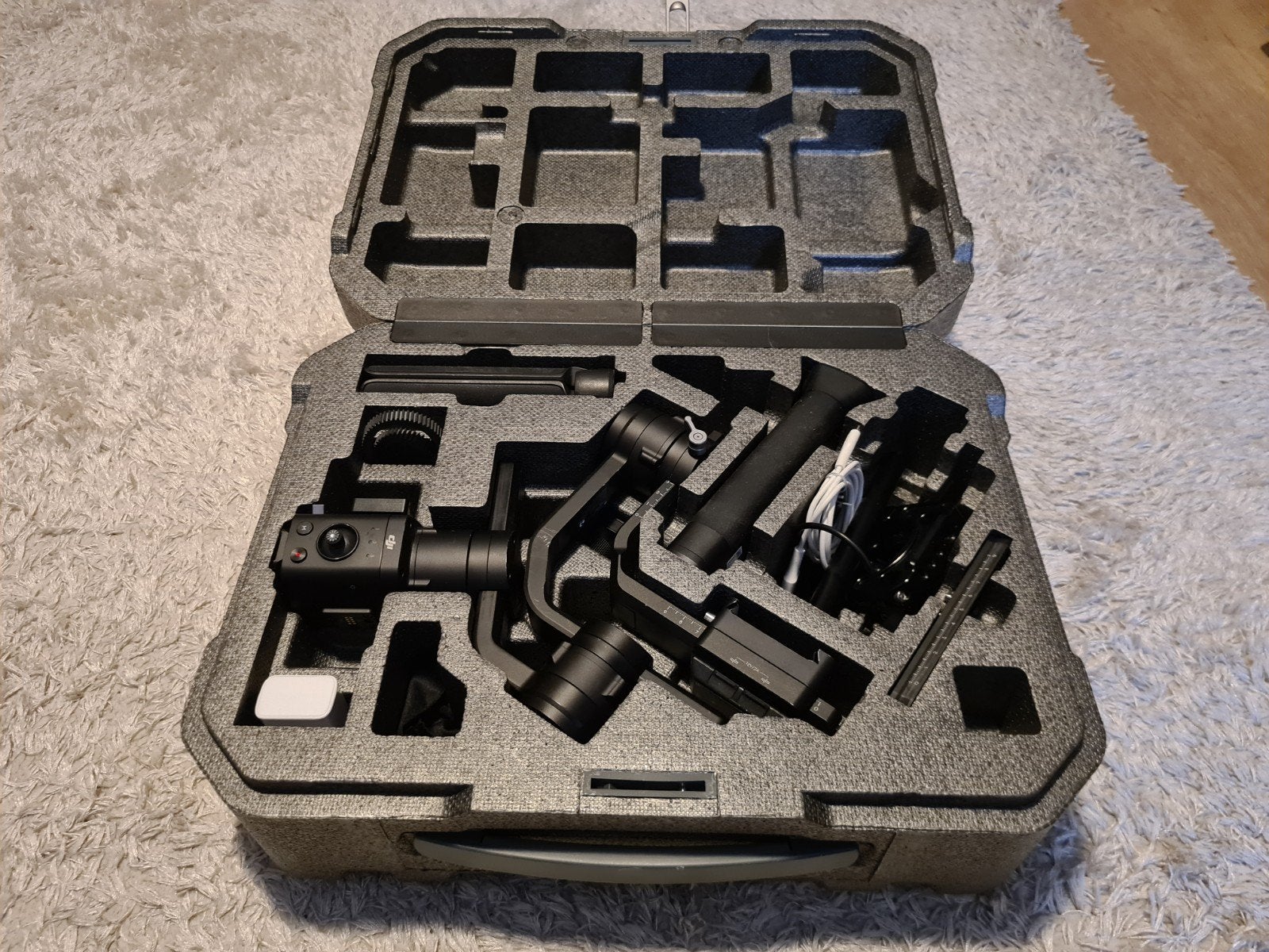 DJI Ronin S stabilisator voor zware cameras, Ophalen of Verzenden, Zo goed als nieuw, Video