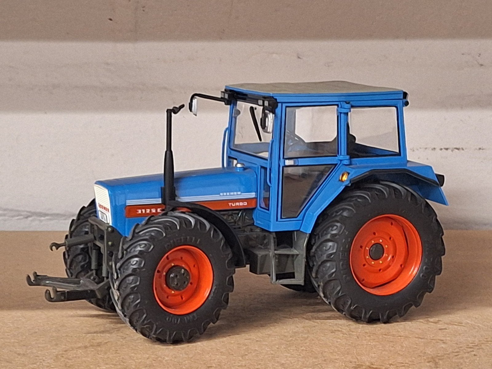 Eicher 3125 Turbo, Schuco, Tractor of Landbouw, Ophalen of Verzenden, Zo goed als nieuw