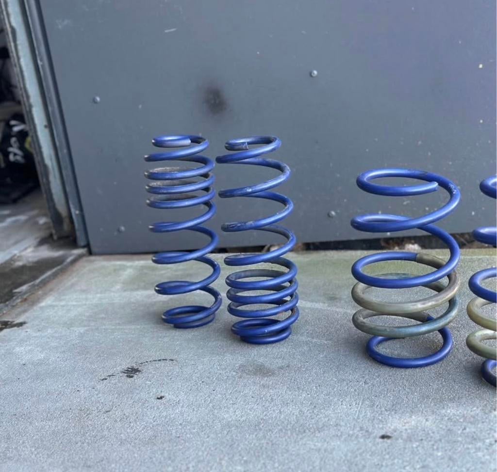 H&R Verlagingveren voor VW,Audi,Seat,Skoda,, Ophalen of Verzenden, Gebruikt, Seat