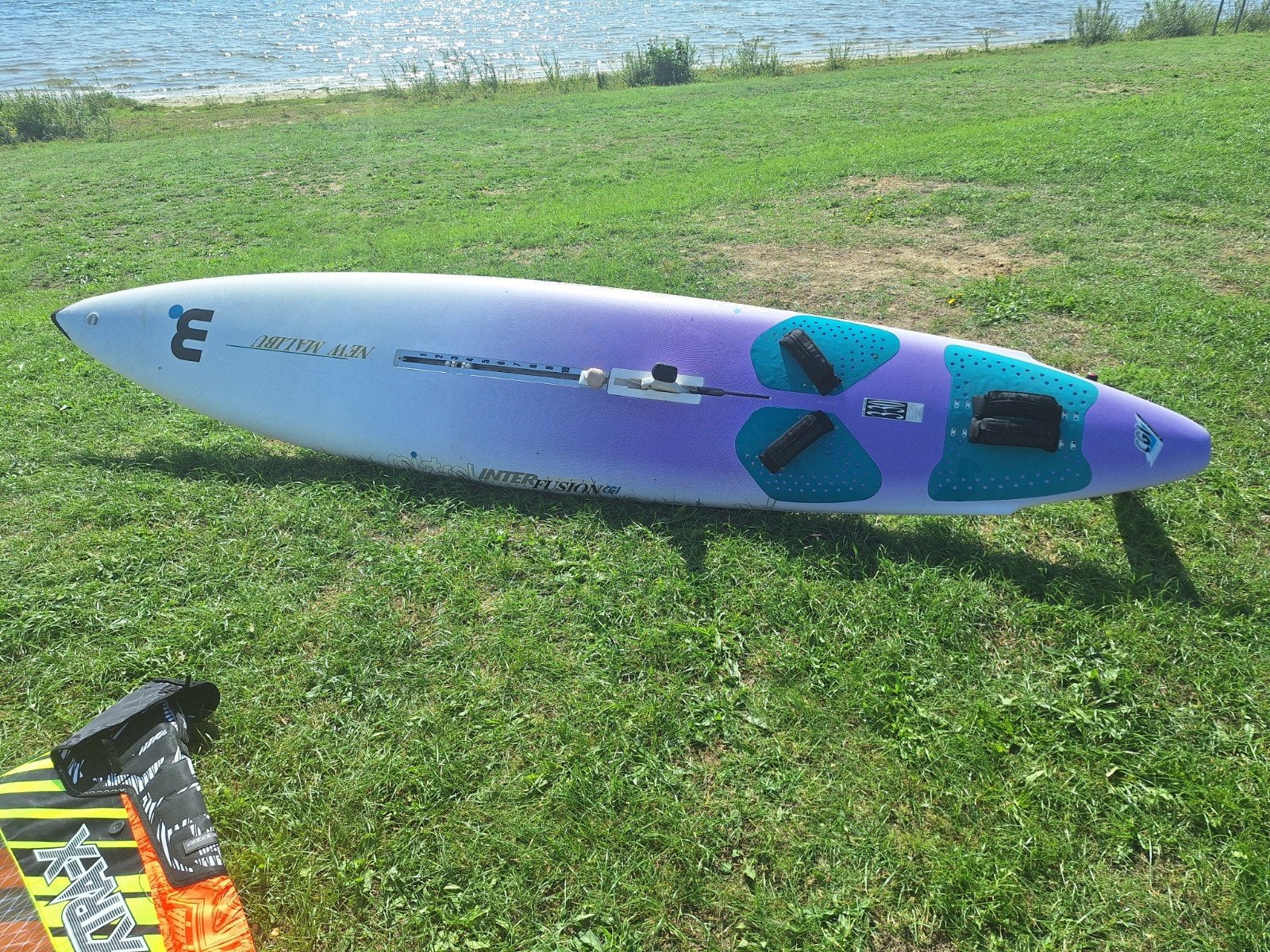 Complete windsurf/wingfoil set en diverse onderdelen, Watersport en Boten, Overige merken, Gebruikt, Ophalen of Verzenden, Met mast