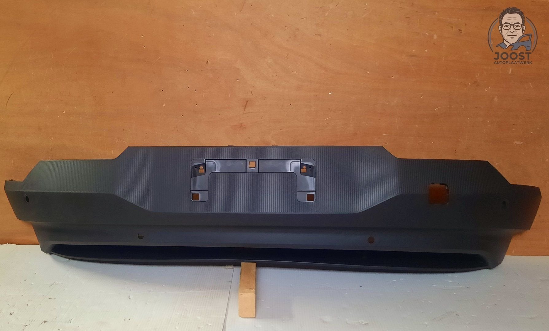 Diffuser achterbumper Volvo EX30 v.a 2023 4x PDC 31345661, -Volvo Car Corporation, Herkomst onderdeel bekend, -SE-405 31 Göteborg, Zweden