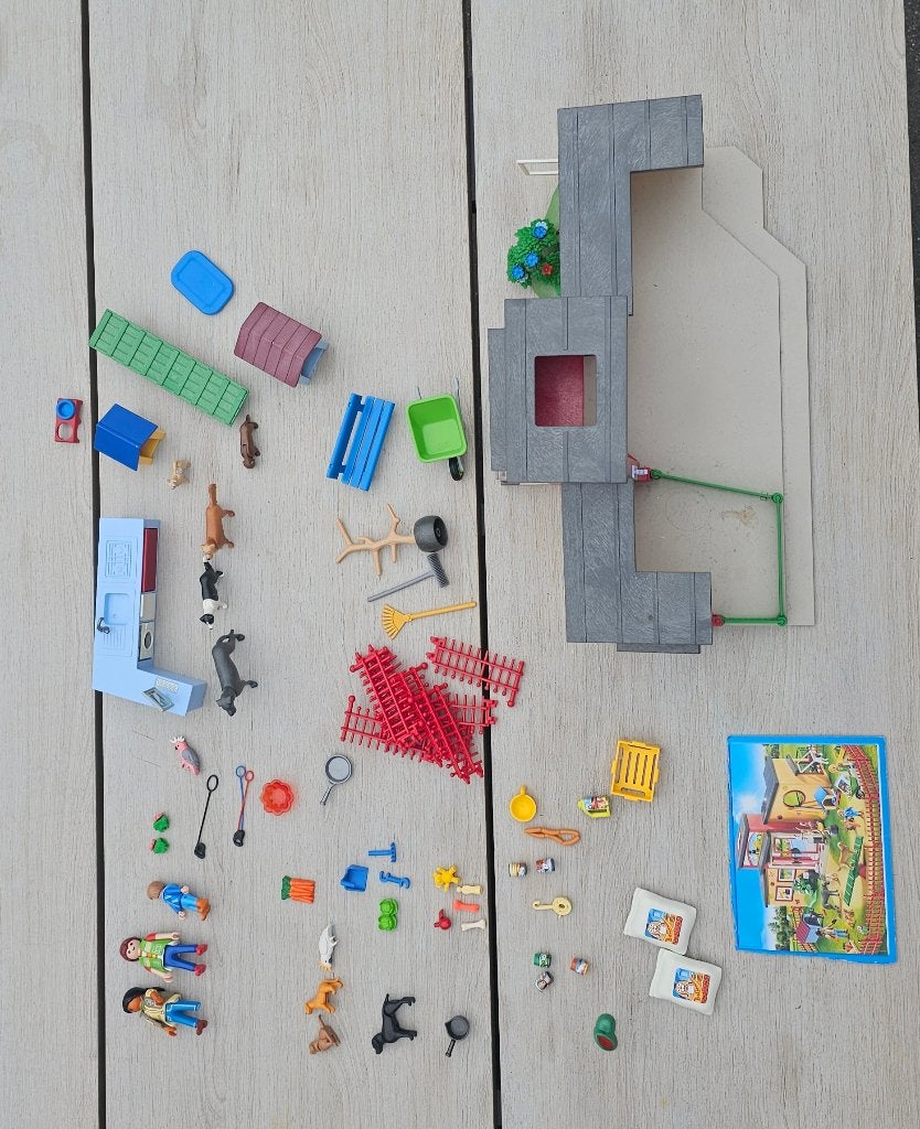 Playmobil dieren pension 9275, Kinderen en Baby's, Speelgoed | Playmobil, Ophalen, Gebruikt, Gebouw, Complete set