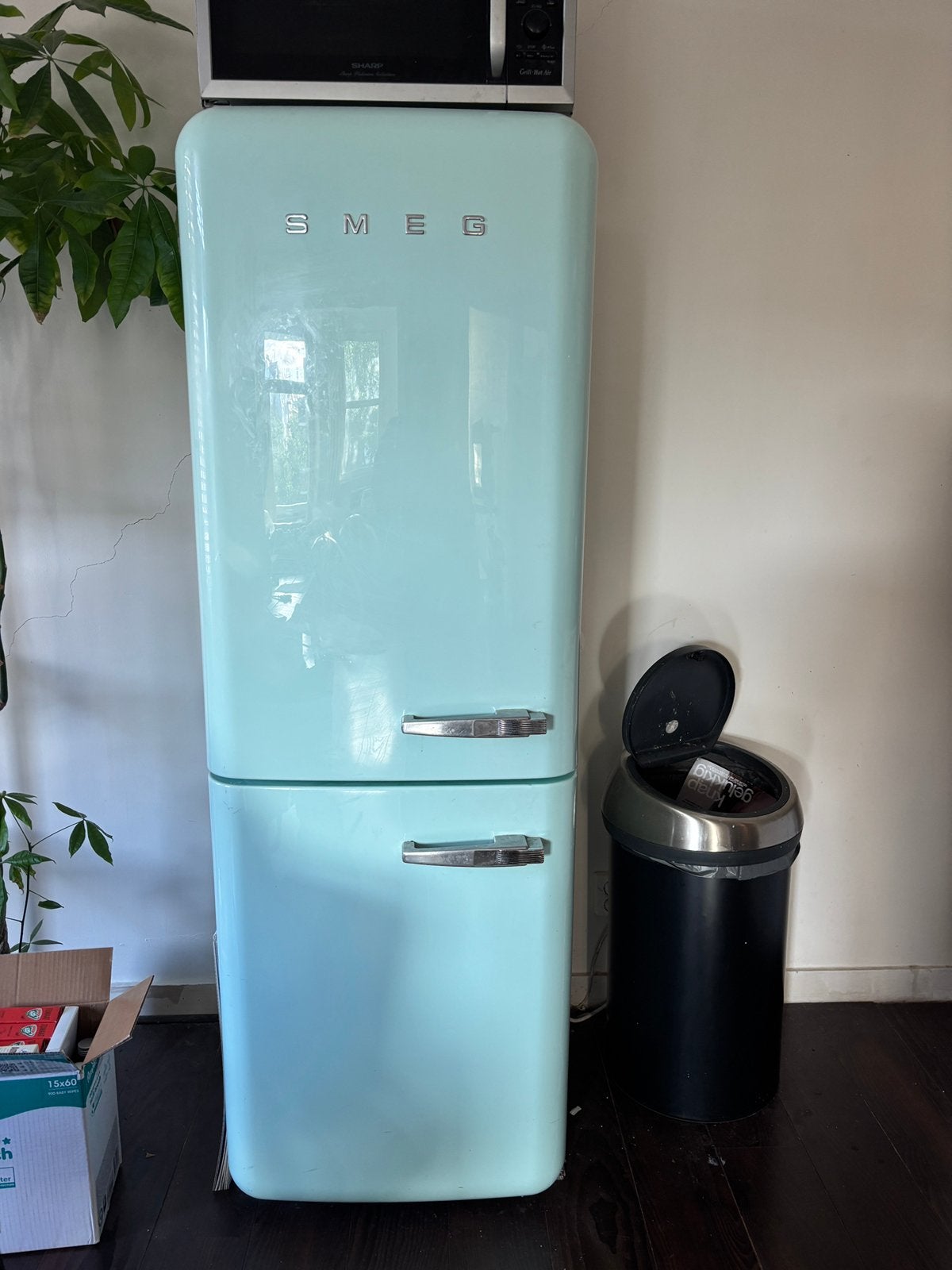 Smeg koelkast (koel/vries), Ophalen, Gebruikt, 200 liter of meer, Met aparte vriezer