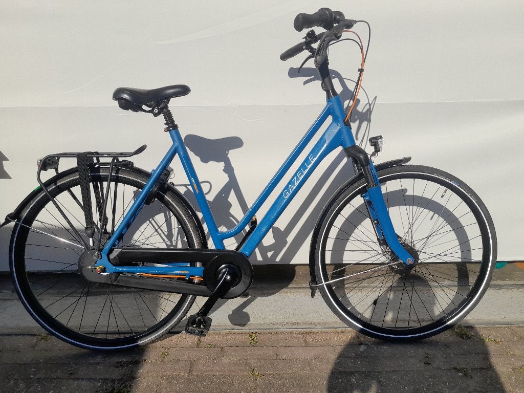 Mooie 28 inch Gazelle Vento met 7 versnellingen/ vering., Fietsen en Brommers, Ophalen, Versnellingen, 56 cm of meer, Zo goed als nieuw