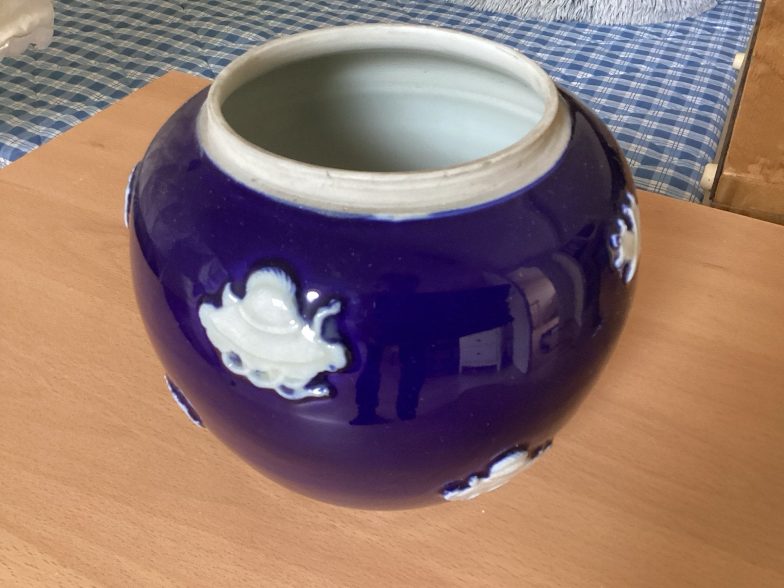 Antieke Chinese gemberpot, kobaltblauw met reliëf, Ophalen of Verzenden