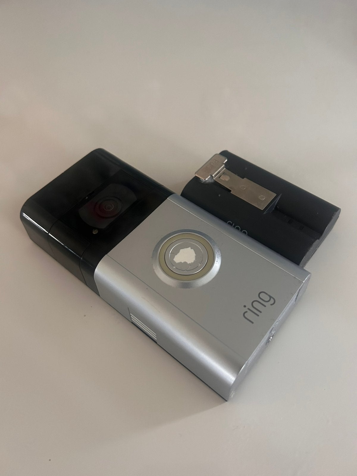 Ring deurbel 3 incl 2 batterijen en schroevendraaier, Huis en Inrichting, Deurbellen, Ophalen of Verzenden, Bewegingsdetectiesensor