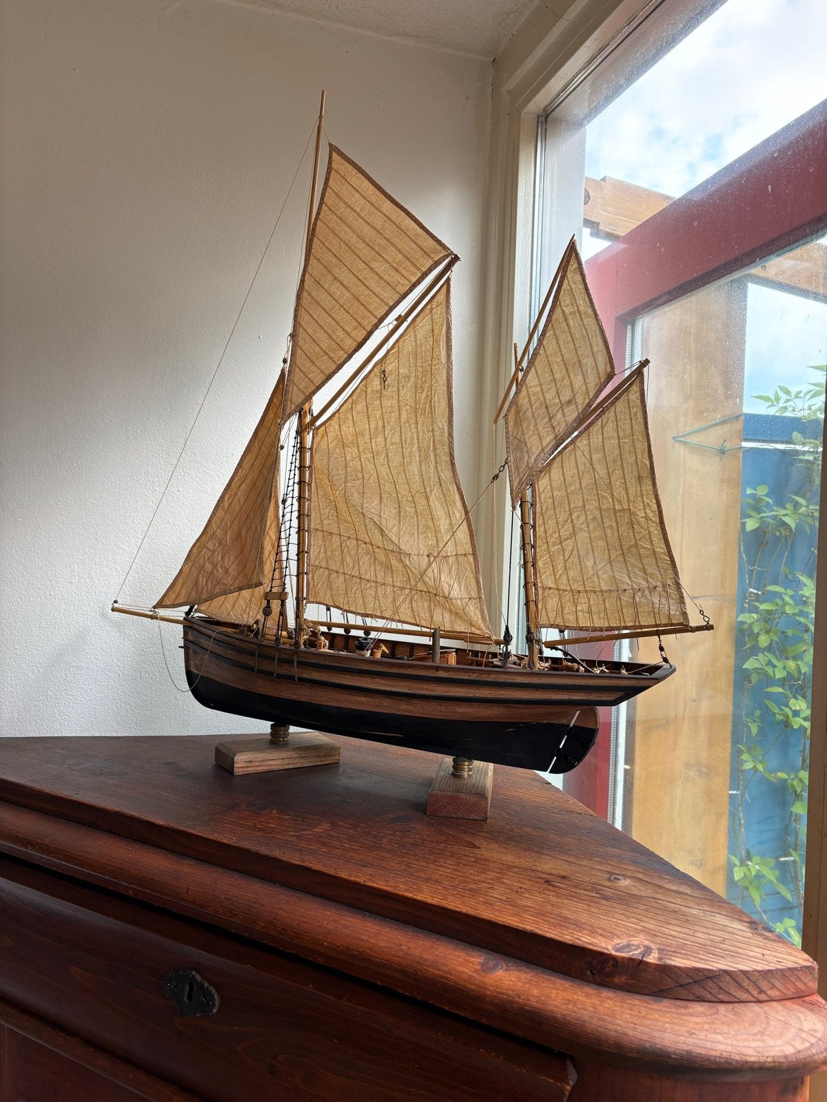 Prachtig houten scheepsmodel met zeilen, Ophalen of Verzenden, Zo goed als nieuw, Groter dan 1:32, Overige merken