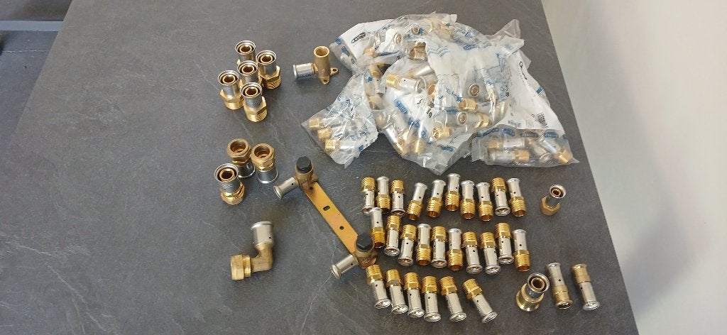 Henco persfitting knelfitting koppeling messing hulpstuk, Ophalen of Verzenden, Nieuw, Koper, Overige typen