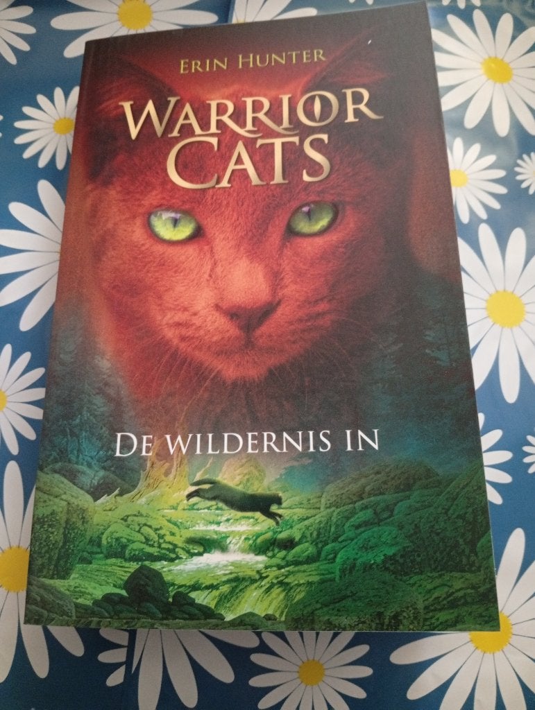 Warrior Cats De Wildernis in - Erin Hunter, Boeken, Ophalen of Verzenden, Zo goed als nieuw, Erin Hunter