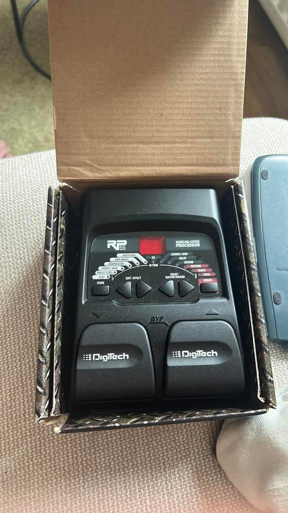Digitech RP55 Modeling Guitar Processor, Ophalen of Verzenden, Zo goed als nieuw