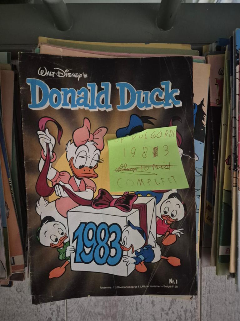 Donald duck jaargang 1983 compleet, Eén stripboek, Ophalen, Gelezen