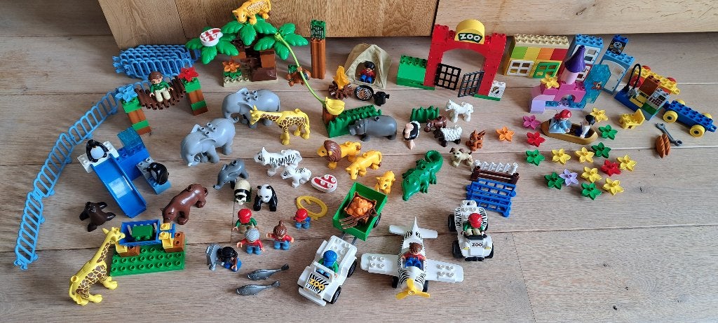 4 sets Duplo Lego o.a. Dierentuin 6157 en Safari 6156, Overige thema's, Ophalen of Verzenden, Zo goed als nieuw, Duplo