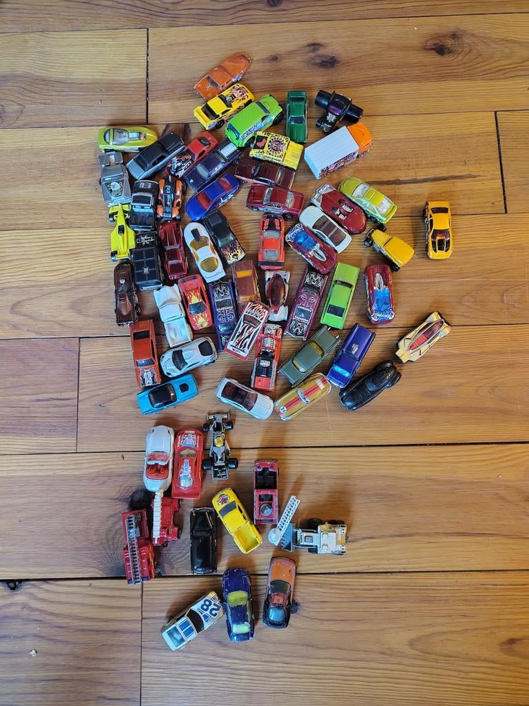 Partij speelgoedautootjes: Hot Wheels, Matchbox, Majorette, Kinderen en Baby's, Speelgoed | Speelgoedvoertuigen, Ophalen of Verzenden