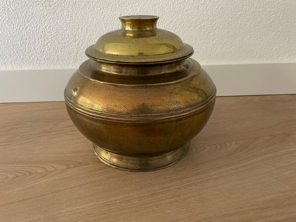 antieke messing pot, Ophalen