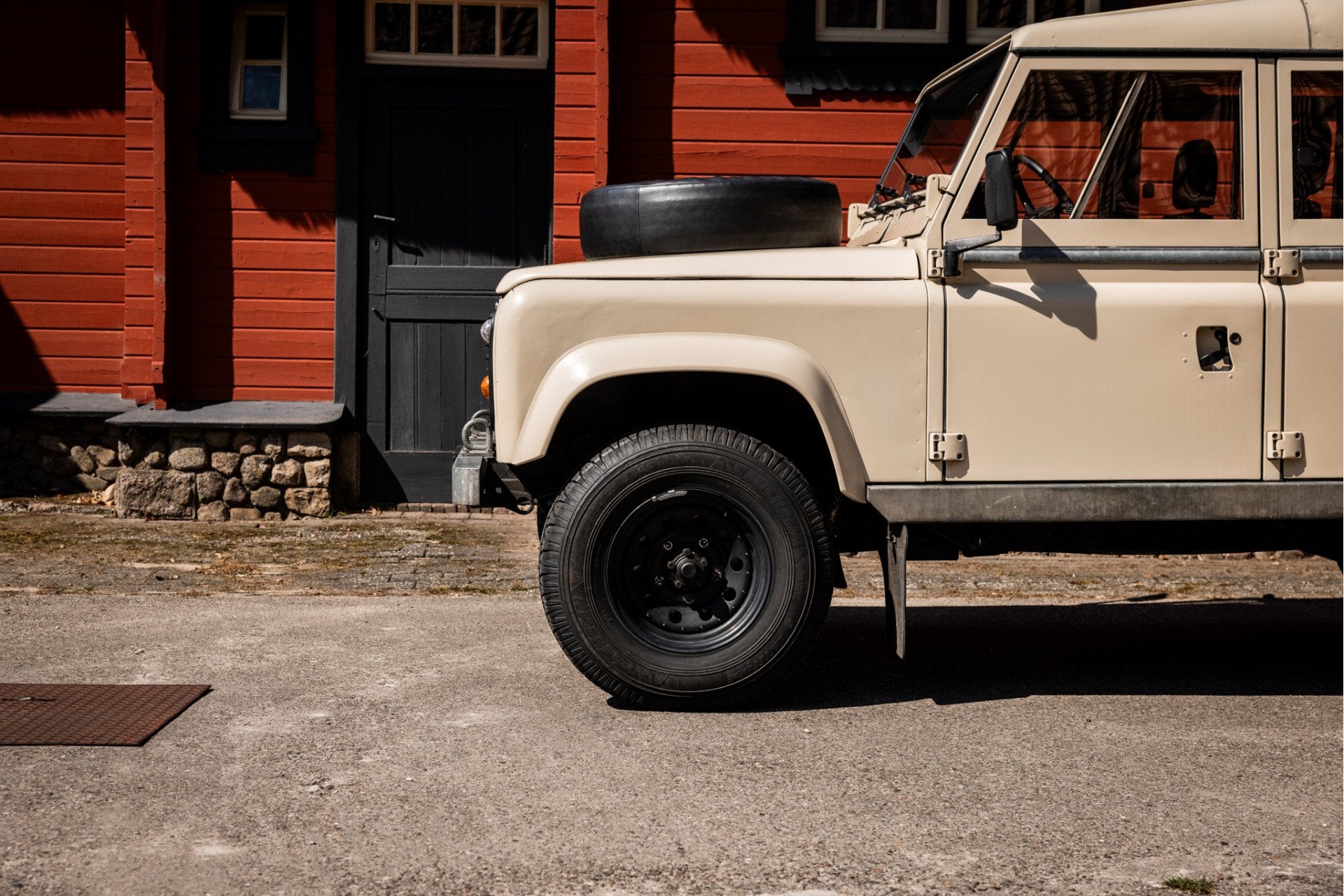 Land Rover Defender 110 Station Wagon V8 Originele staat., foto 7