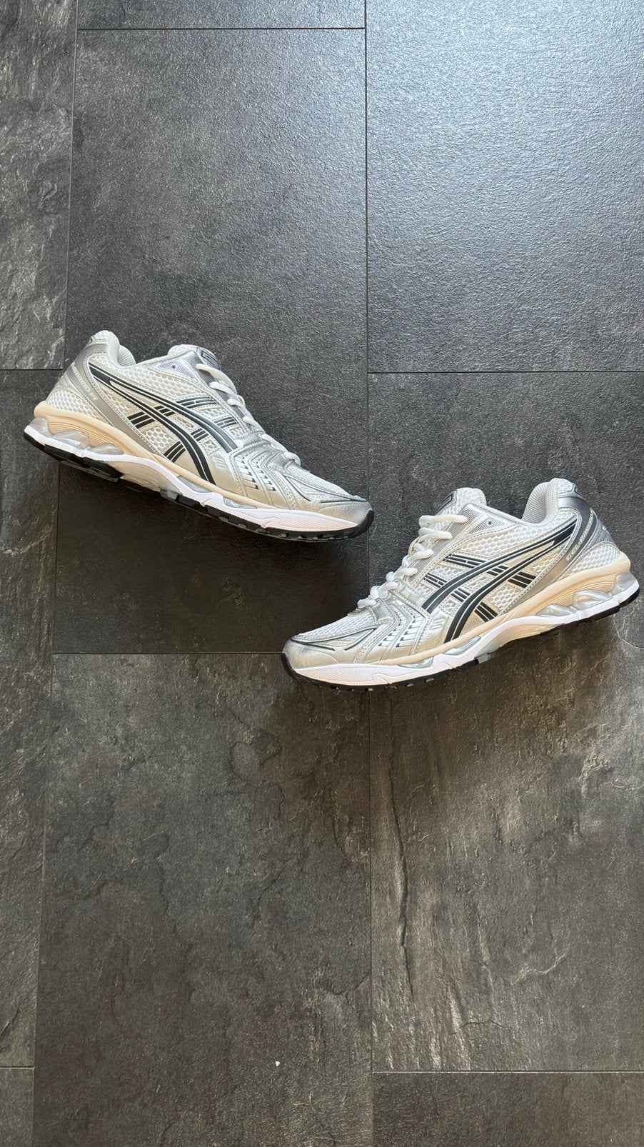 Asics kayano maat 44, Nieuw, Ophalen of Verzenden, Wit, Sportschoenen