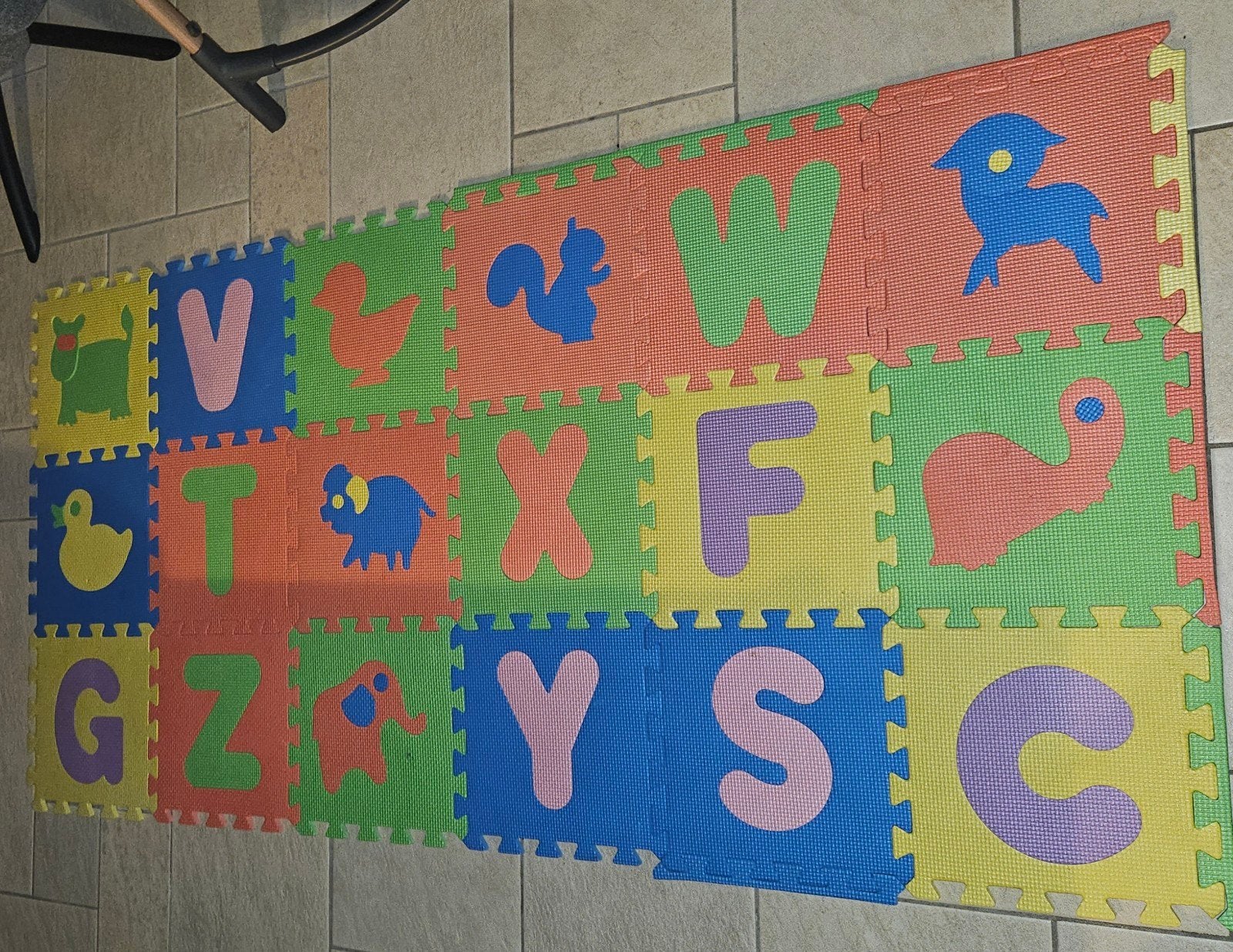 Foam speeltegels met letters en dieren, Ophalen, Gebruikt, Speelkleed