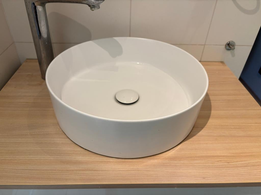 Mat witte Wasbak, Ophalen, Zo goed als nieuw, Steen, Wastafel