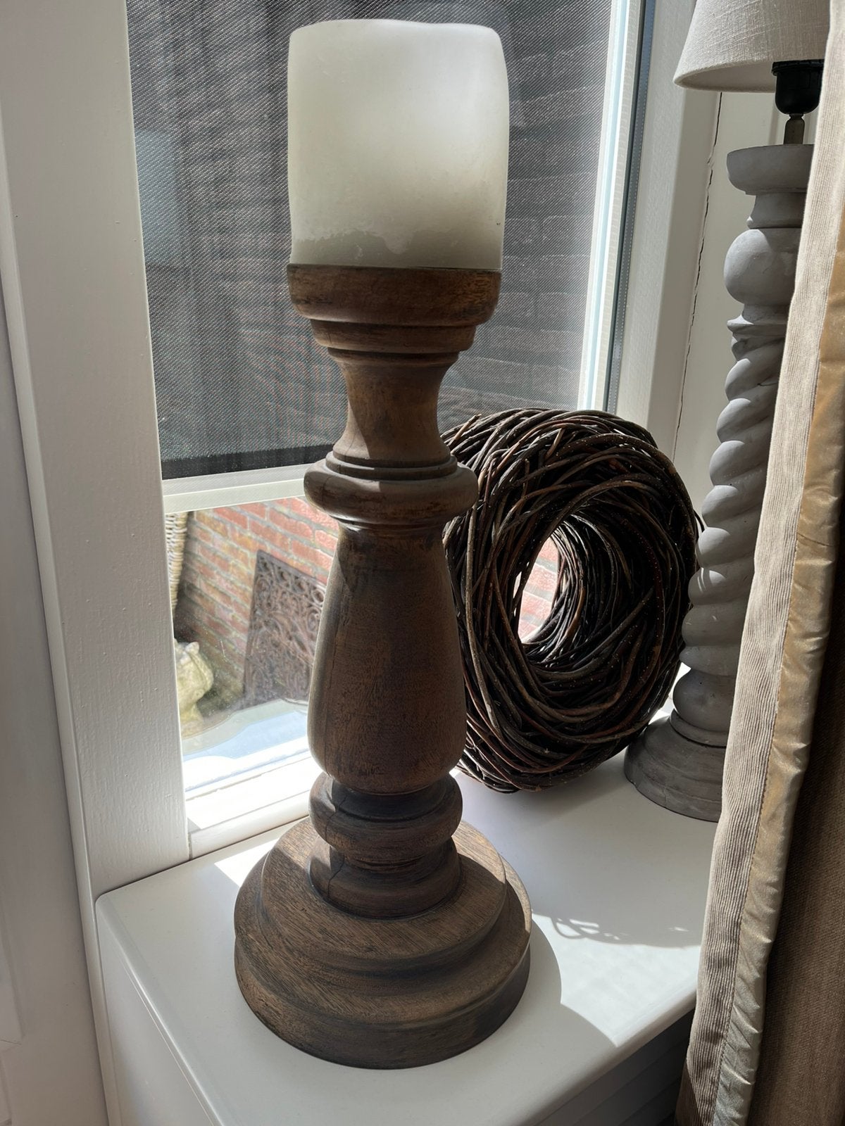 Hoge houten kaarsenstandaard, Huis en Inrichting, Woonaccessoires | Kandelaars en Kaarsen, 53 cm, Bruin, Ophalen of Verzenden